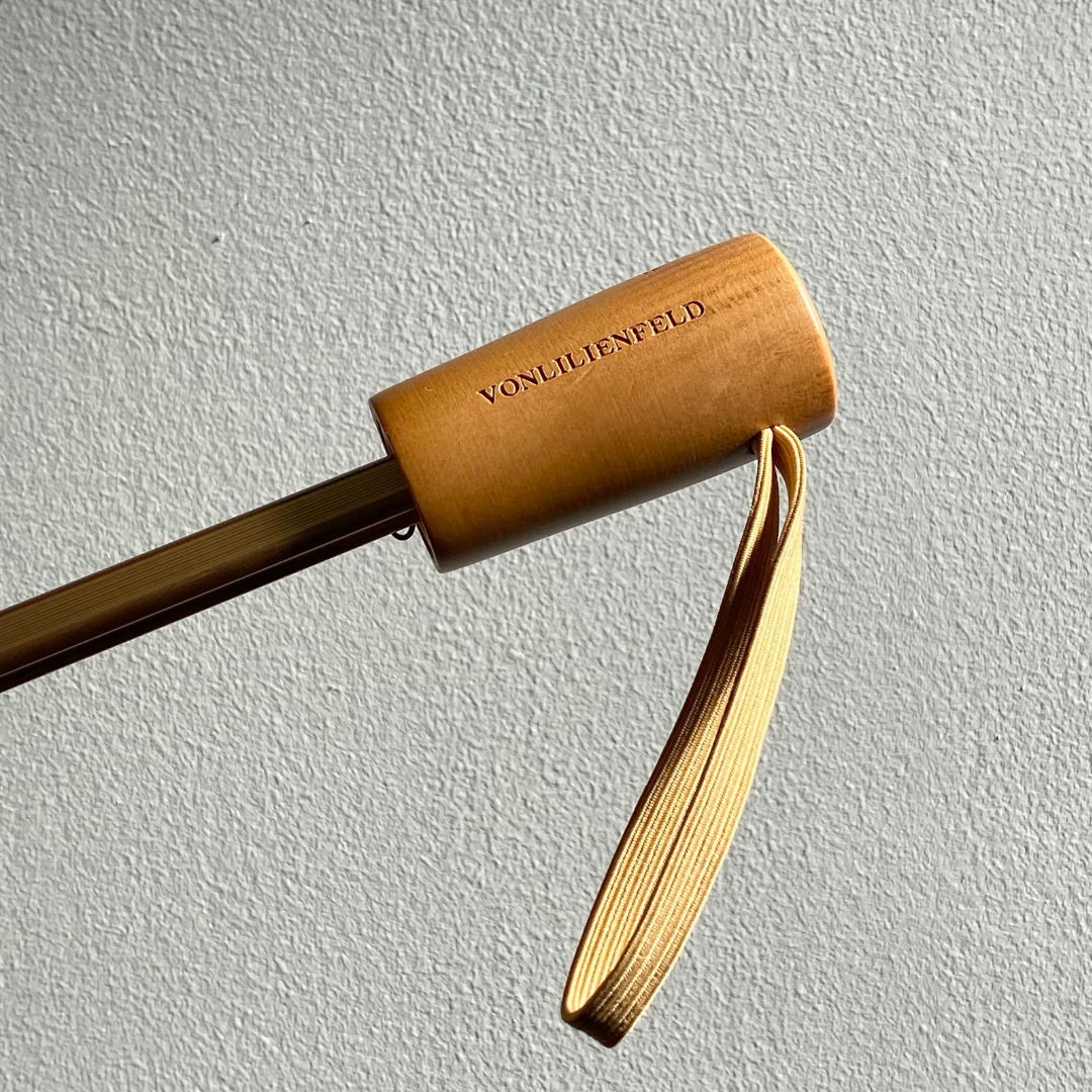 モノトーン花柄の3段折りたたみ傘 (晴雨兼用傘)8本骨 二枚生地